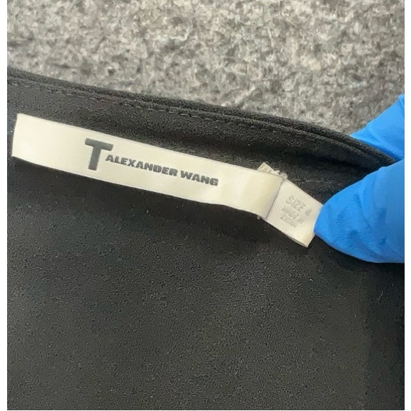 Alexander Wang Black Off-Shoulder Blouse - Picture 3 of 3